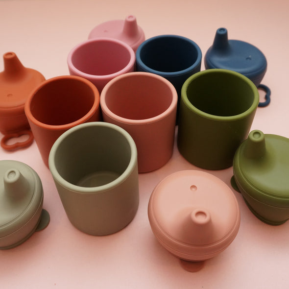 Tailored Tots Silicone Drink Cup With Lid - Rust