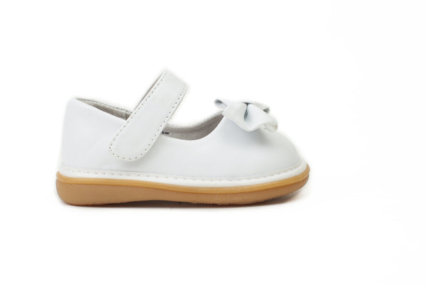 Wee Squeak White Bow Shoes